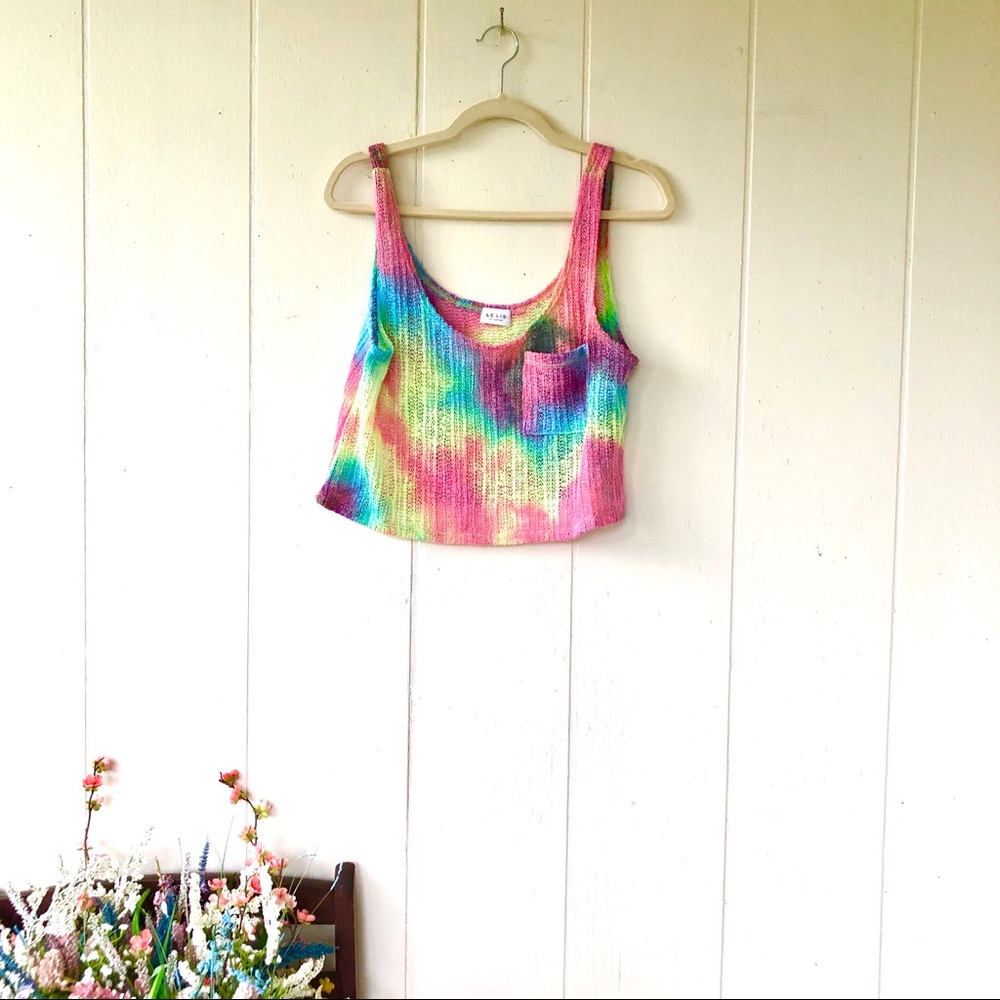 🛍HP🛍 ☮️Grateful Tie Dye Crop Tank ☮️ - Picture 2 of 5